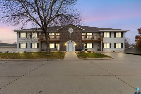 3300 W Miles Pl #203, Sioux Falls, SD 57108