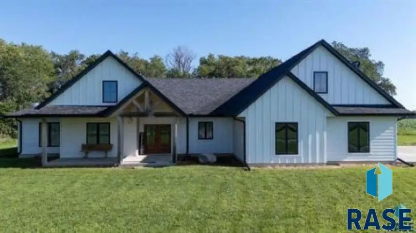 46736 306th St, Beresford, SD 57004 - Image #2