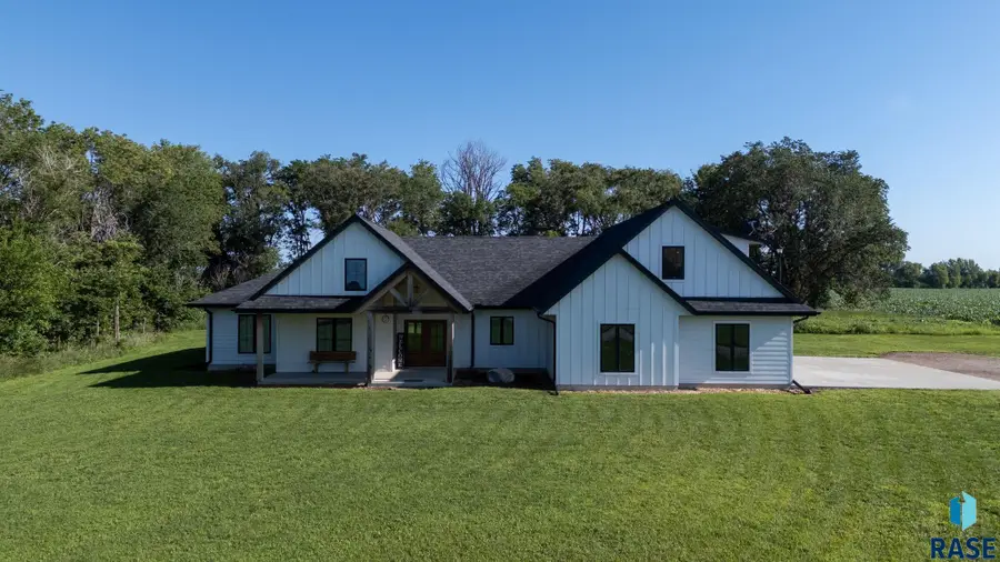 46736 306th St, Beresford, SD 57004 - Image #3