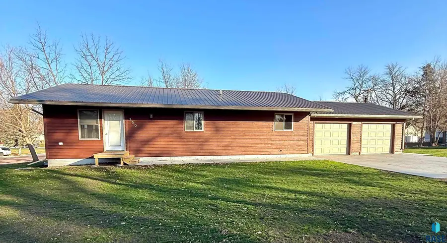 350 N Cherry Ave, Bridgewater, SD 57319 - Image #3