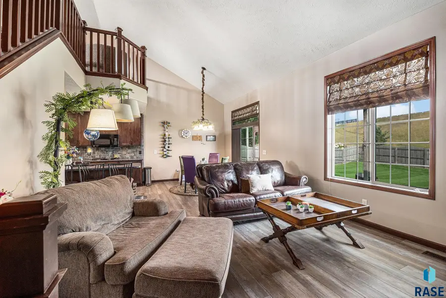 5016 S Winston Ln, Sioux Falls, SD 57108 - Image #3