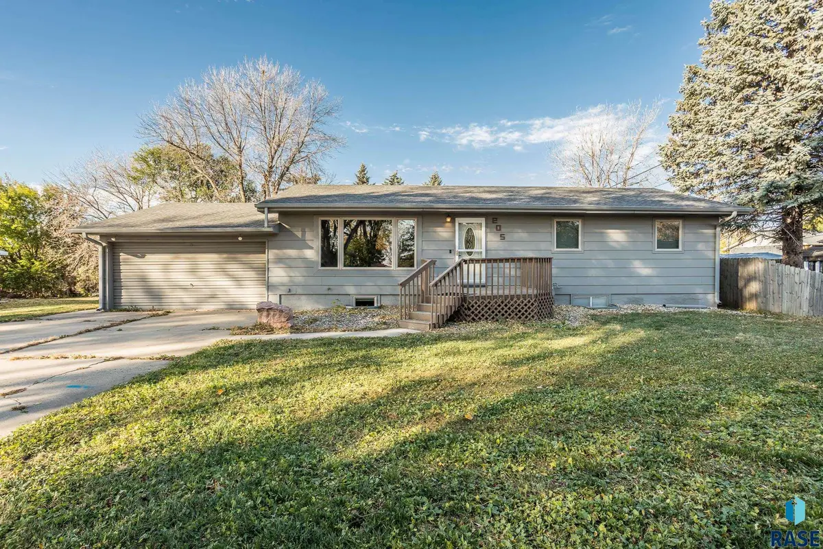 205 S Capitol Ave, Sioux Falls, SD 57110 - Image #1