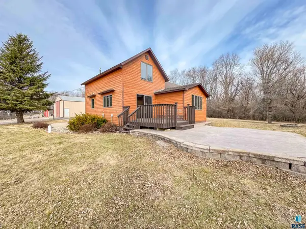 25637 470th Ave, Crooks, SD 57020