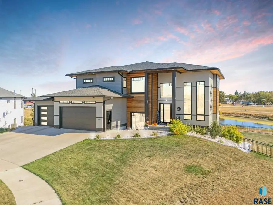 110 Liberty Cir, Harrisburg, SD 57032 - Image #2