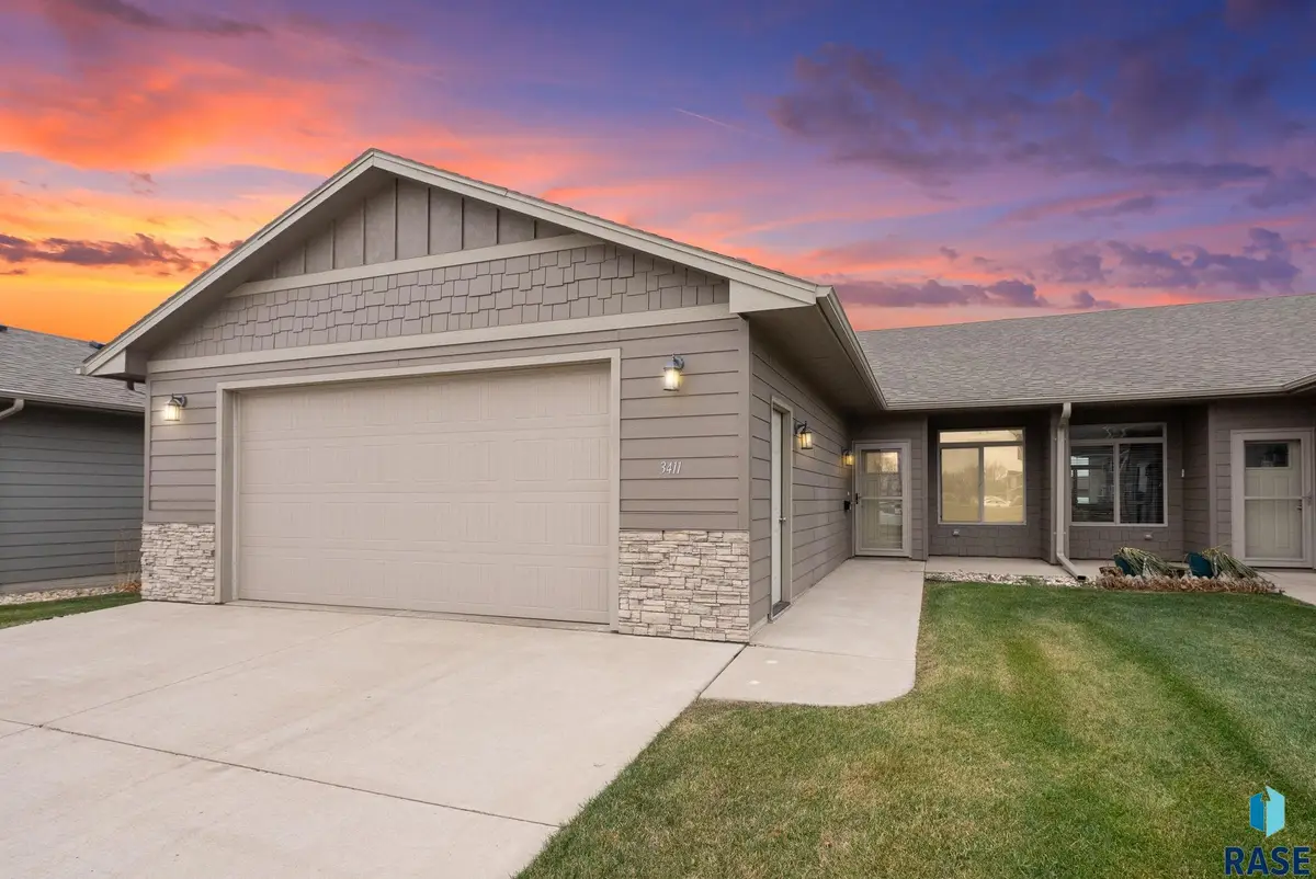 3411 E Bison Trl, Sioux Falls, SD 57108 - Image #1