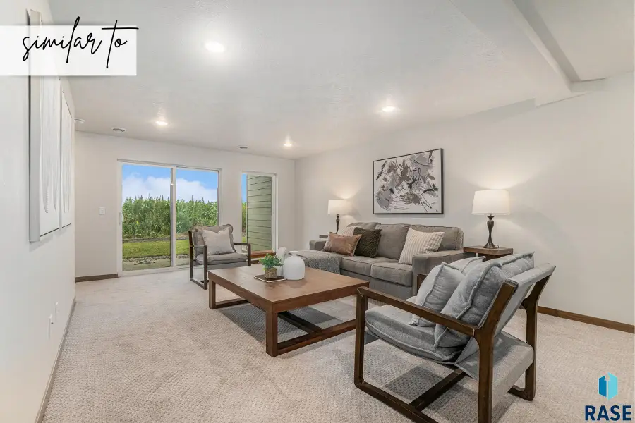 8019 E 44th St, Sioux Falls, SD 57110 - Image #2