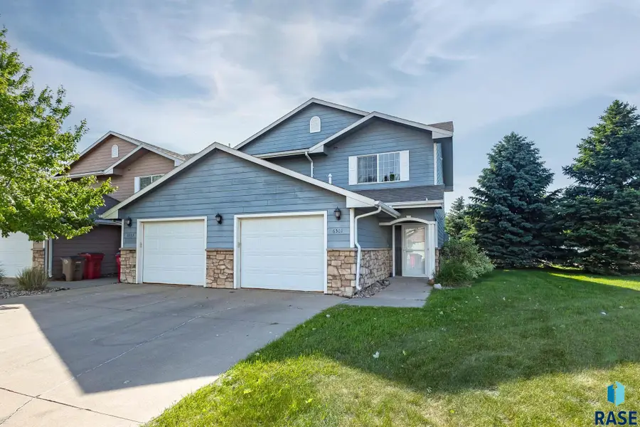 6501 S Santa Rosa Pl, Sioux Falls, SD 57108 - Image #3