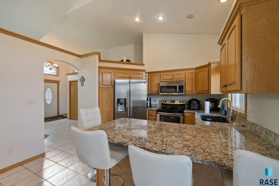 3008 W Courtyard Ln, Sioux Falls, SD 57108 - Image #3