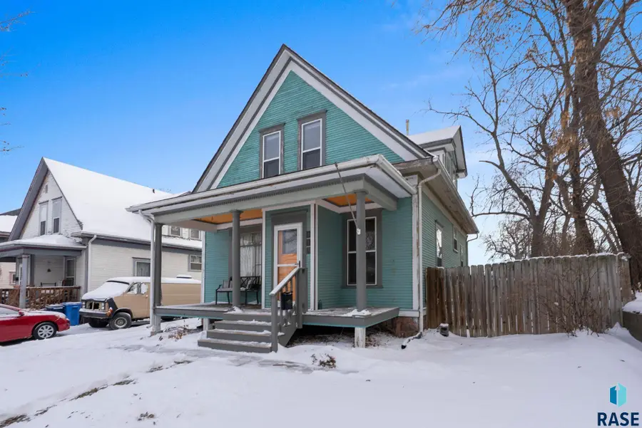 610 S 1st Ave, Sioux Falls, SD 57104 - Image #2