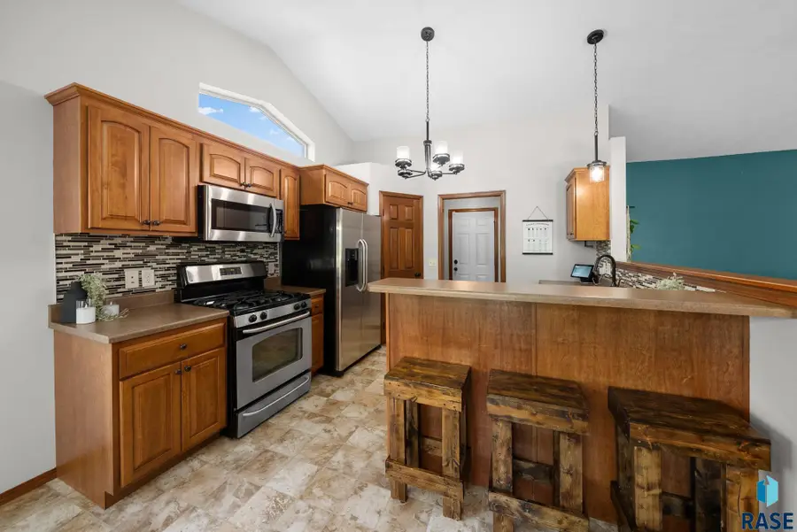 1413 N Holbrook Ave, Sioux Falls, SD 57107 - Image #3