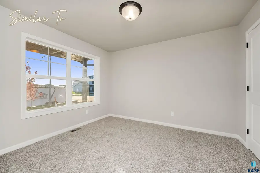 2205 E Bergen Cir, Brandon, SD 57005 - Image #3