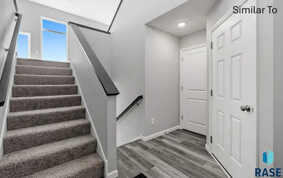 6309 W Valentine St, Sioux Falls, SD 57107 - Image #2