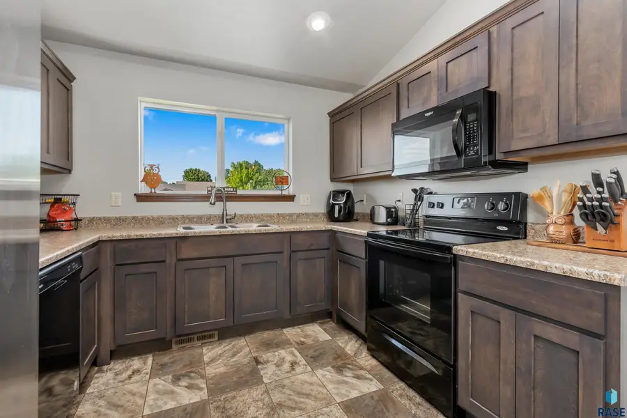 6525 W Amber St, Sioux Falls, SD 57107 - Image #3