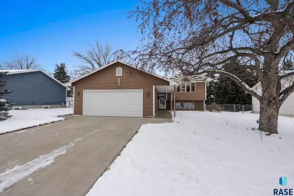 116 W Birchwood Dr, Brandon, SD 57005