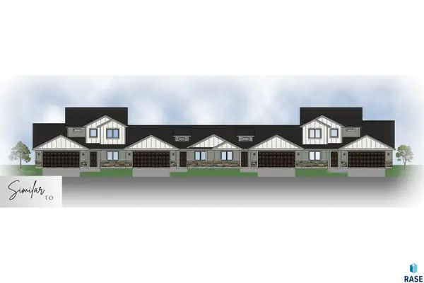 7226 E Waters Edge Pl, Sioux Falls, SD 57110