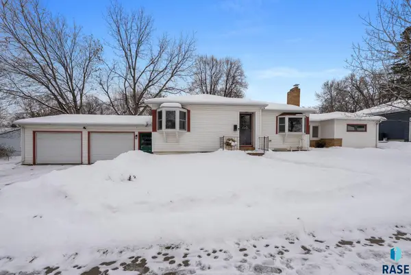 2312 S Phillips Ave, Sioux Falls, SD 57105