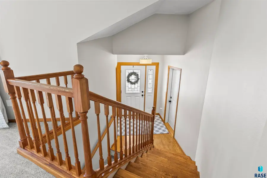 903 Nordic Cir, Hartford, SD 57033 - Image #2