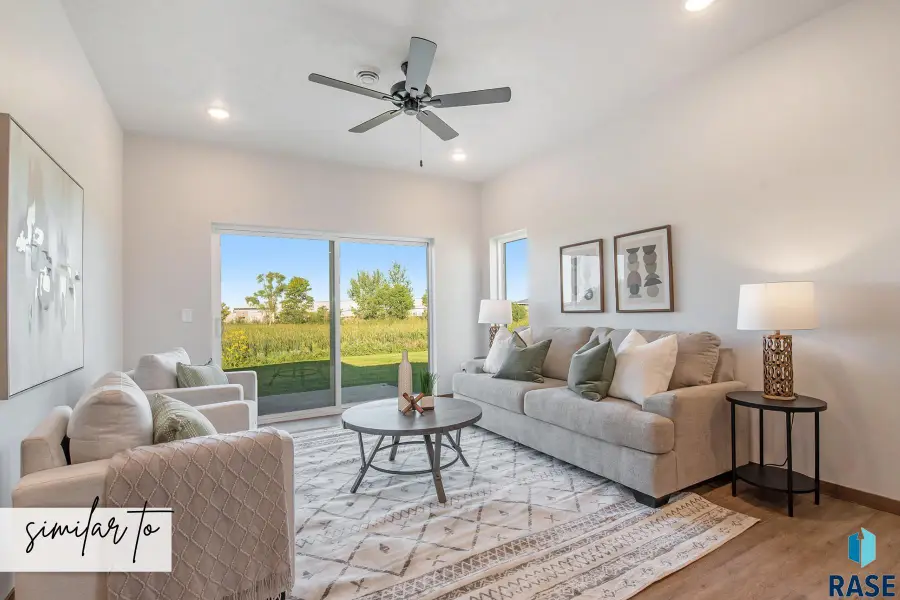 2700 S Broek Dr, Sioux Falls, SD 57106 - Image #2