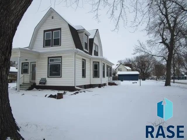 129 SW Park St, Luverne, MN 56156 - Image #2