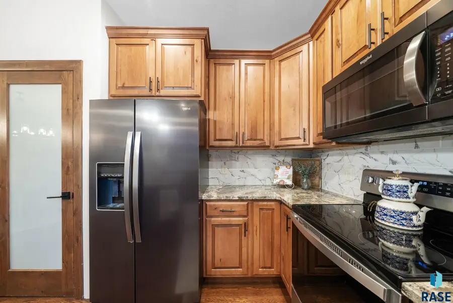 4900 E Cattail Dr, Sioux Falls, SD 57110 - Image #2