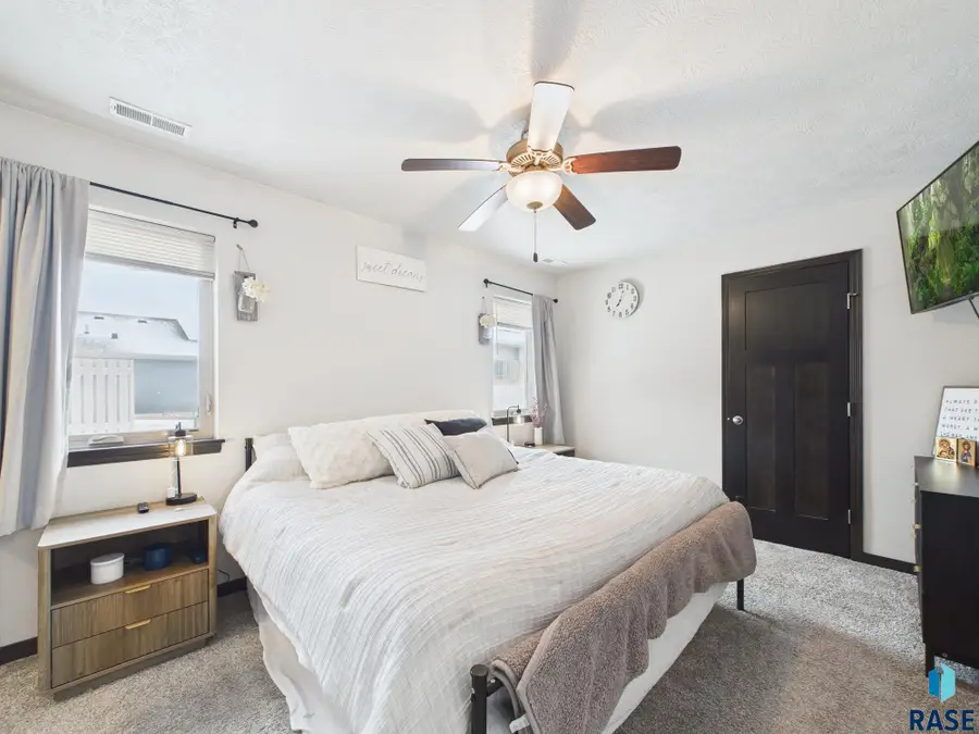 9418 W Gert St, Sioux Falls, SD 57106 - Image #3