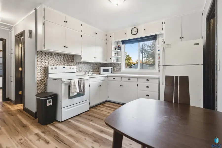 2904 S Prairie Ave, Sioux Falls, SD 57105 - Image #3