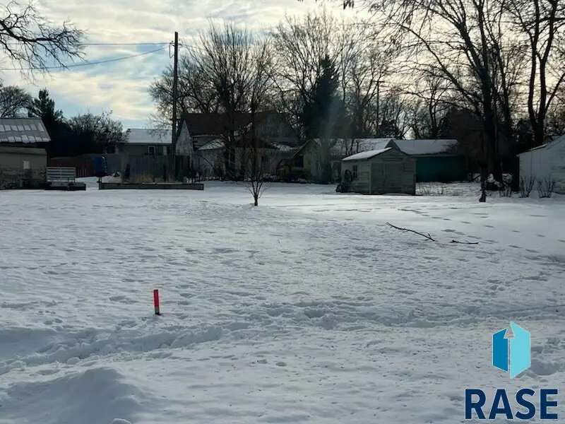 303 E Elm St, Harrisburg, SD 57032 - Image #3