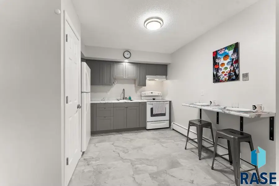 101 S Holly Ave, Sioux Falls, SD 57104 - Image #3