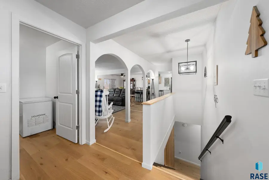 1121 S Splitrock Blvd, Brandon, SD 57005 - Image #3