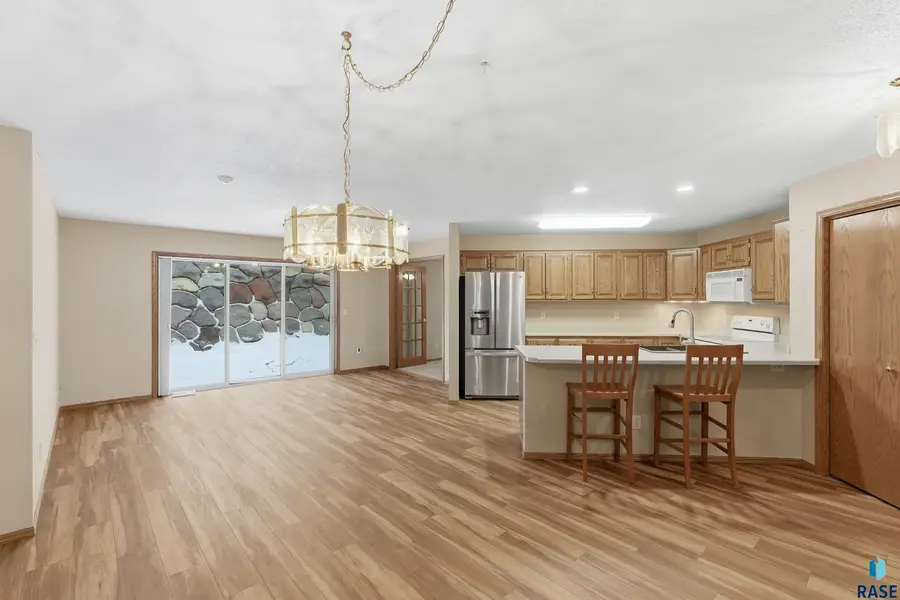 1536 S Southeastern Ave #205, Sioux Falls, SD 57103 - Image #3