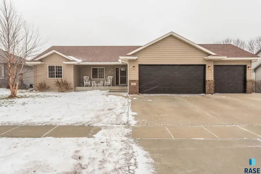 3141 S Newcastle Ct, Sioux Falls, SD 57110 - Image #2