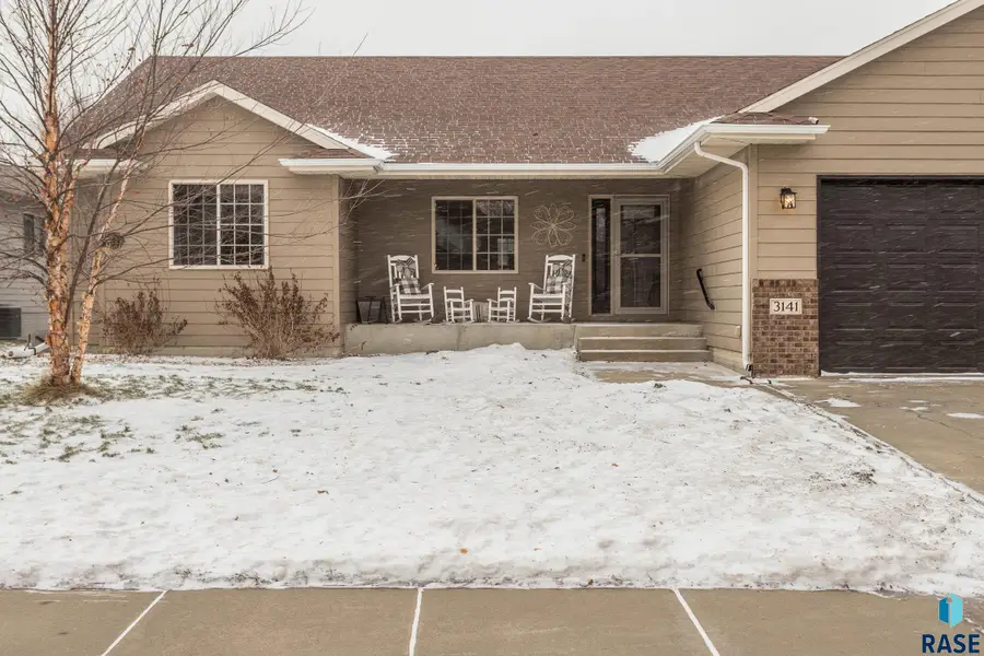 3141 S Newcastle Ct, Sioux Falls, SD 57110 - Image #3