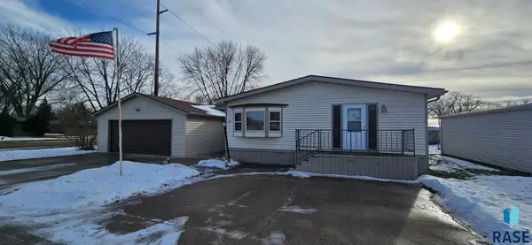 410 S Medary Ave #2, Brookings, SD 57006