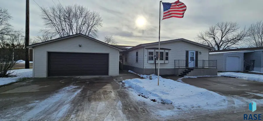 410 S Medary Ave #2, Brookings, SD 57006 - Image #2