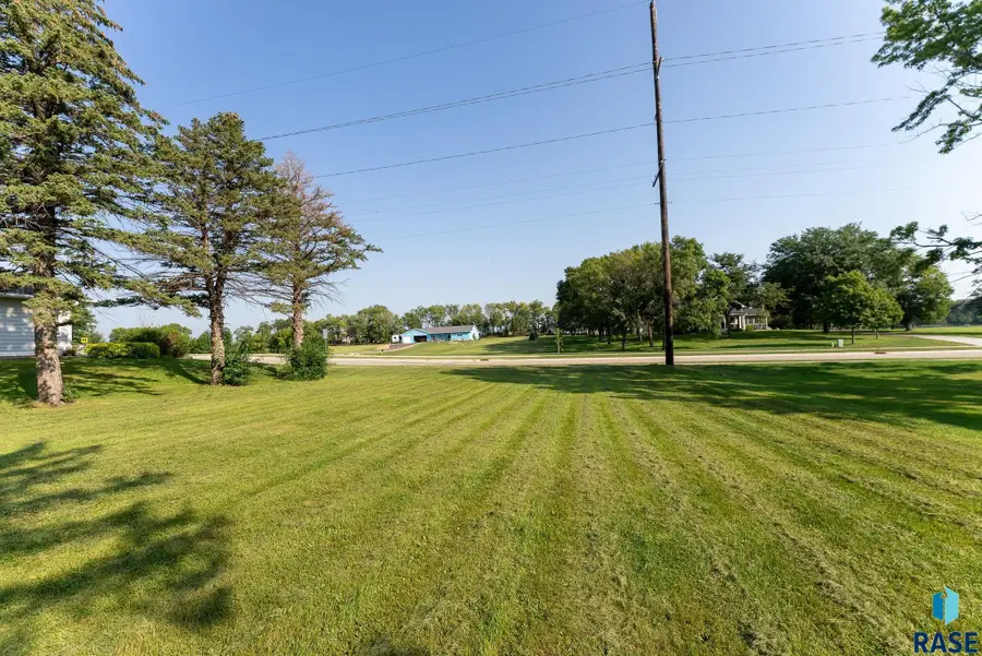 E Boynton Ave, Lennox, SD 57039 - Image #3