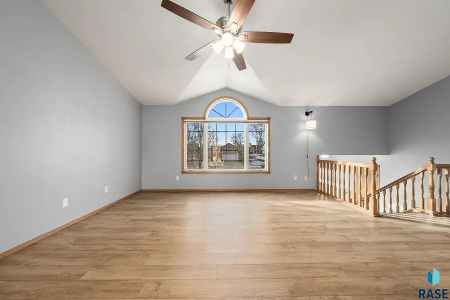 220 W Greenwood St, Brandon, SD 57005 - Image #3