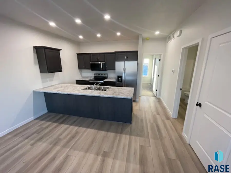 9526 W Tunis Dr, Sioux Falls, SD 57106 - Image #3