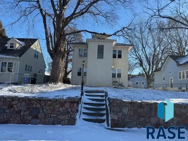 608 S Walts Ave, Sioux Falls, SD 57104