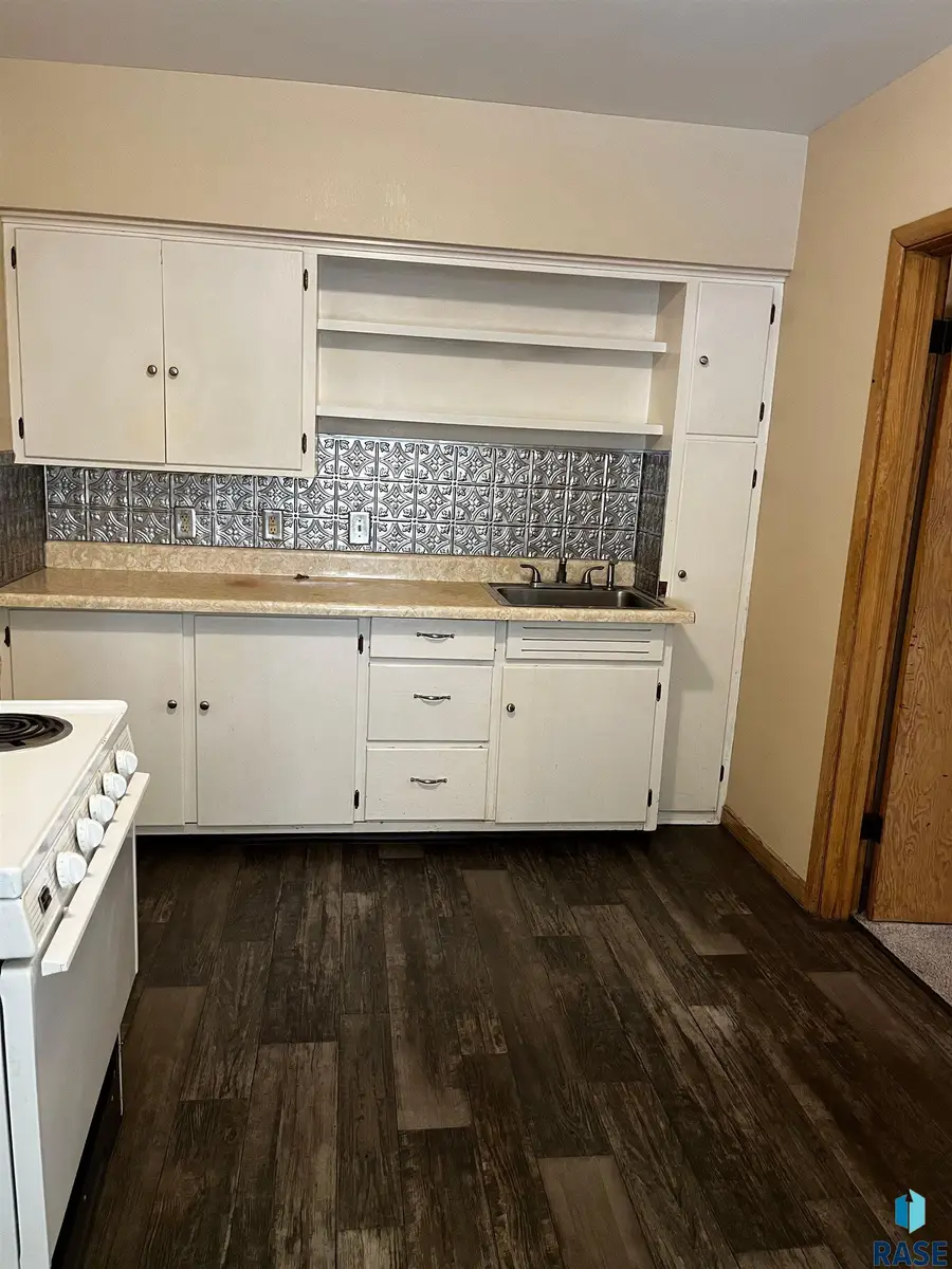 608 S Walts Ave, Sioux Falls, SD 57104 - Image #3