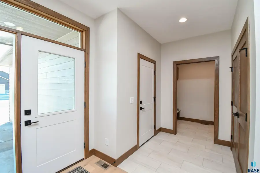 210 E 8th St, Tea, SD 57064 - Image #3