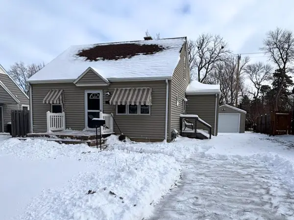 1900 S 7th Ave, Sioux Falls, SD 57105