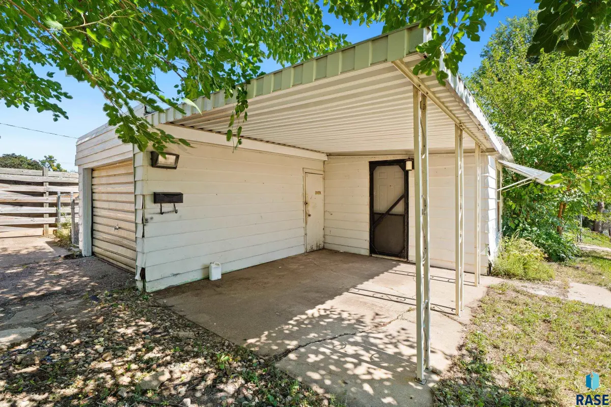 400 Chicago Ave, Sioux Falls, SD 57103 - Image #1