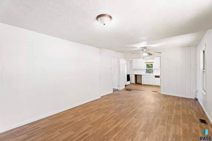 400 Chicago Ave, Sioux Falls, SD 57103 - Image #3