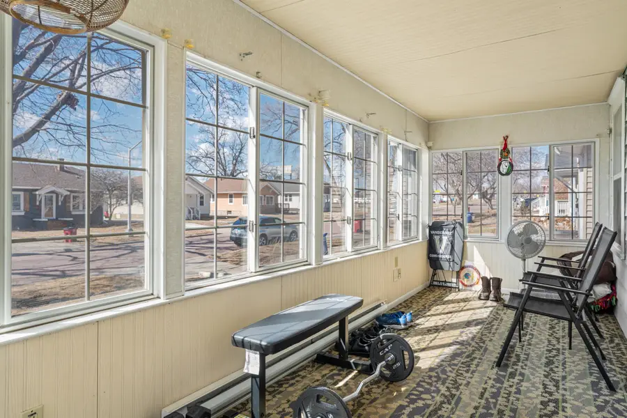 2030 S Dakota Ave, Sioux Falls, SD 57105 - Image #2