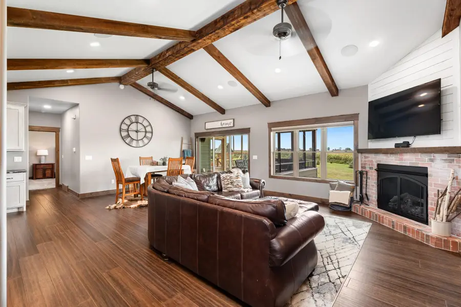 27061 Saddlerock Pl, Harrisburg, SD 57032 - Image #2