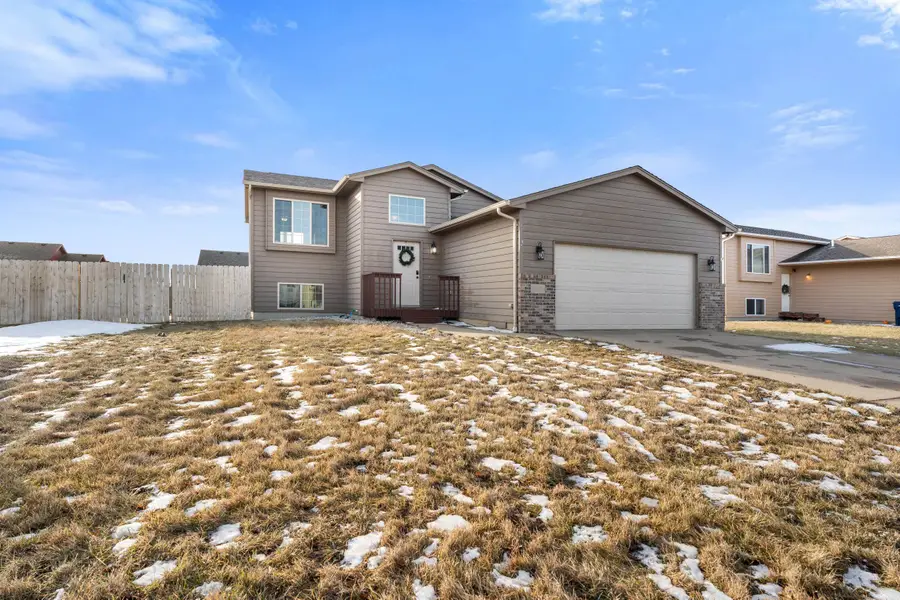 925 E Steep St, Tea, SD 57064 - Image #2