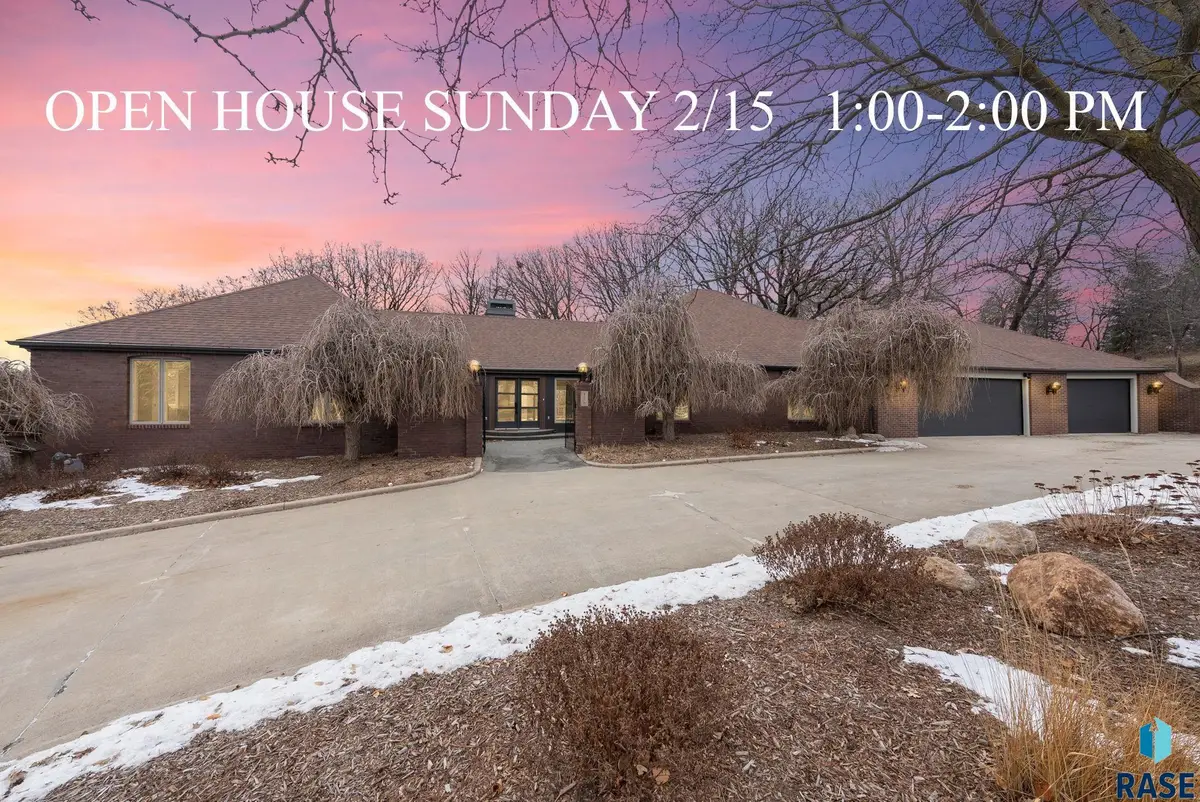 1200 E Tomar Rd, Sioux Falls, SD 57105 - #1