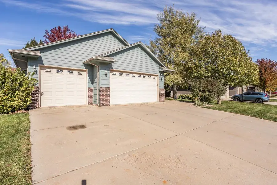 4904 E Tiger Lilly St, Sioux Falls, SD 57110 - Image #3