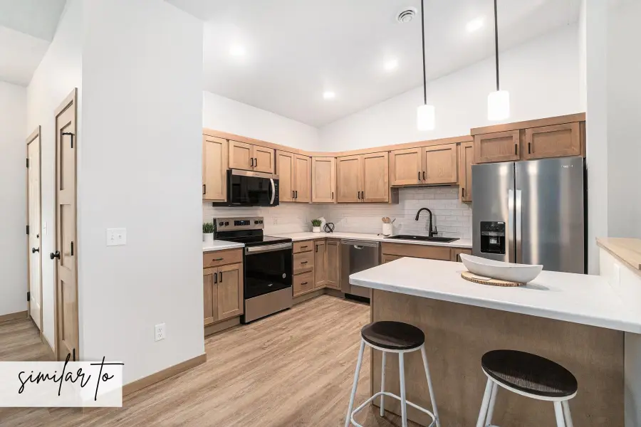 9118 W Ark Pl, Sioux Falls, SD 57106 - Image #2