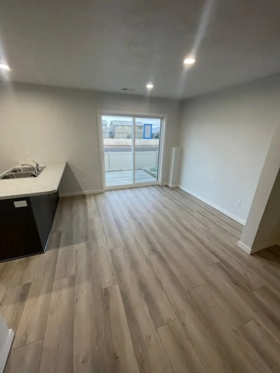 9616 W Tunis Dr, Sioux Falls, SD 57106 - Image #3